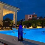 Villa A&a