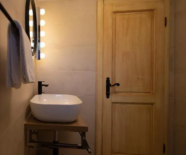 A&a וילה ביוגראד נה מורו