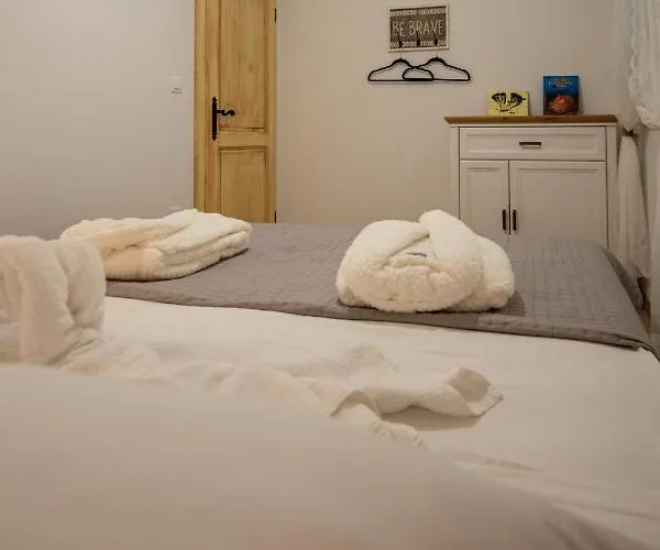 A&a ヴィラ ビオグラード・ナ・モル