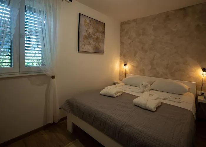 A&a ヴィラ ビオグラード・ナ・モル