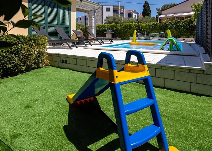 A&a * ビオグラード・ナ・モル