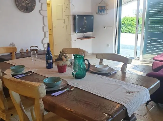 Vila A&a Biograd Na Moru